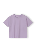 Simple lilac cotton t-shirt for girls with crew neck and short sleeves, featuring a clean and comfortable design.